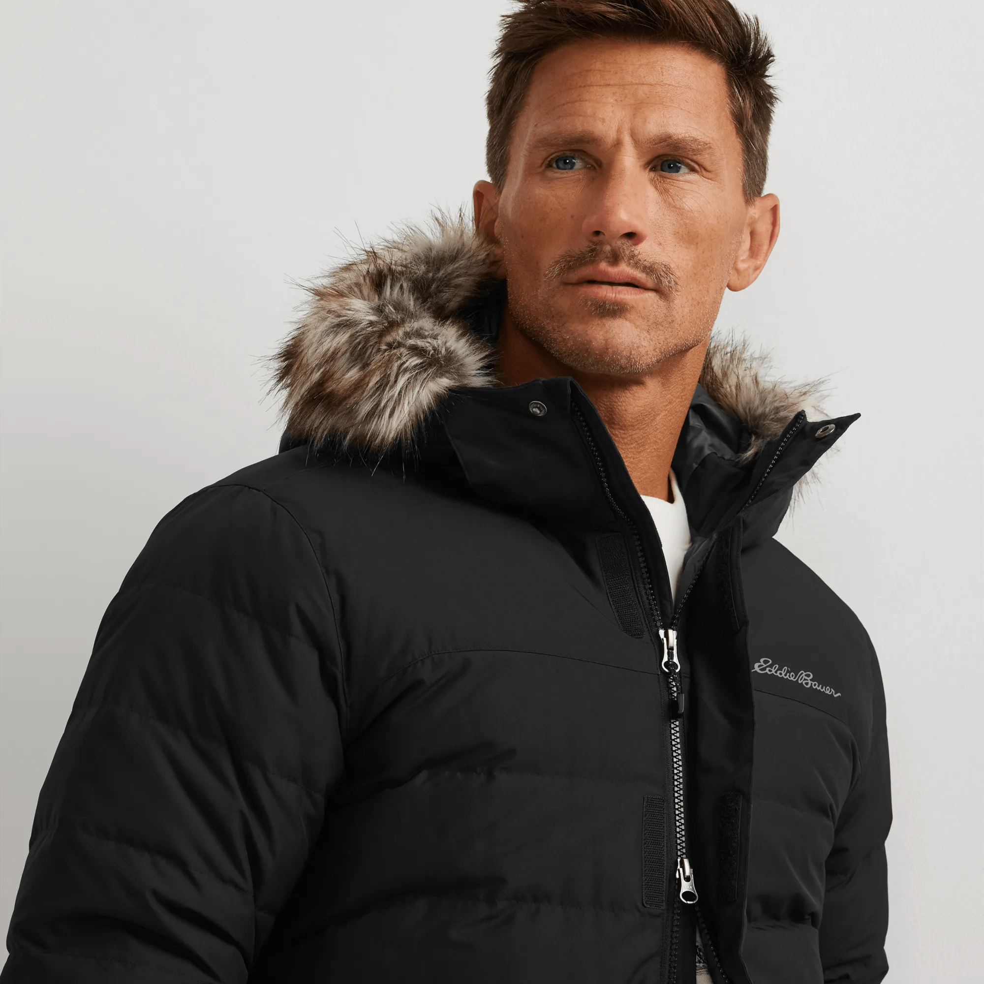 Men's Boundary Pass Down Hooded Parka - Image 3