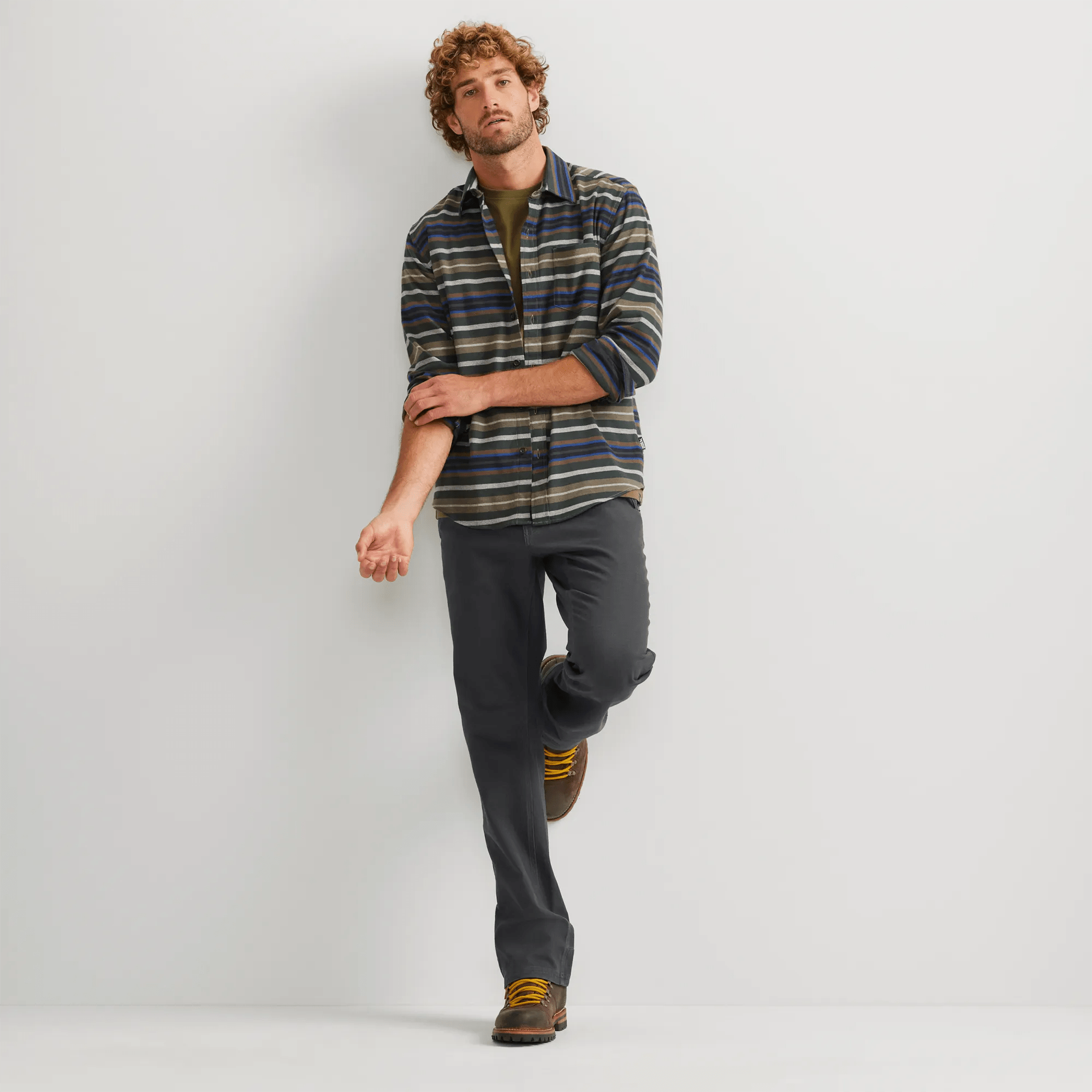Men's Mountain Flex Utility 2.0 Relaxed Fit Pants - Image 4