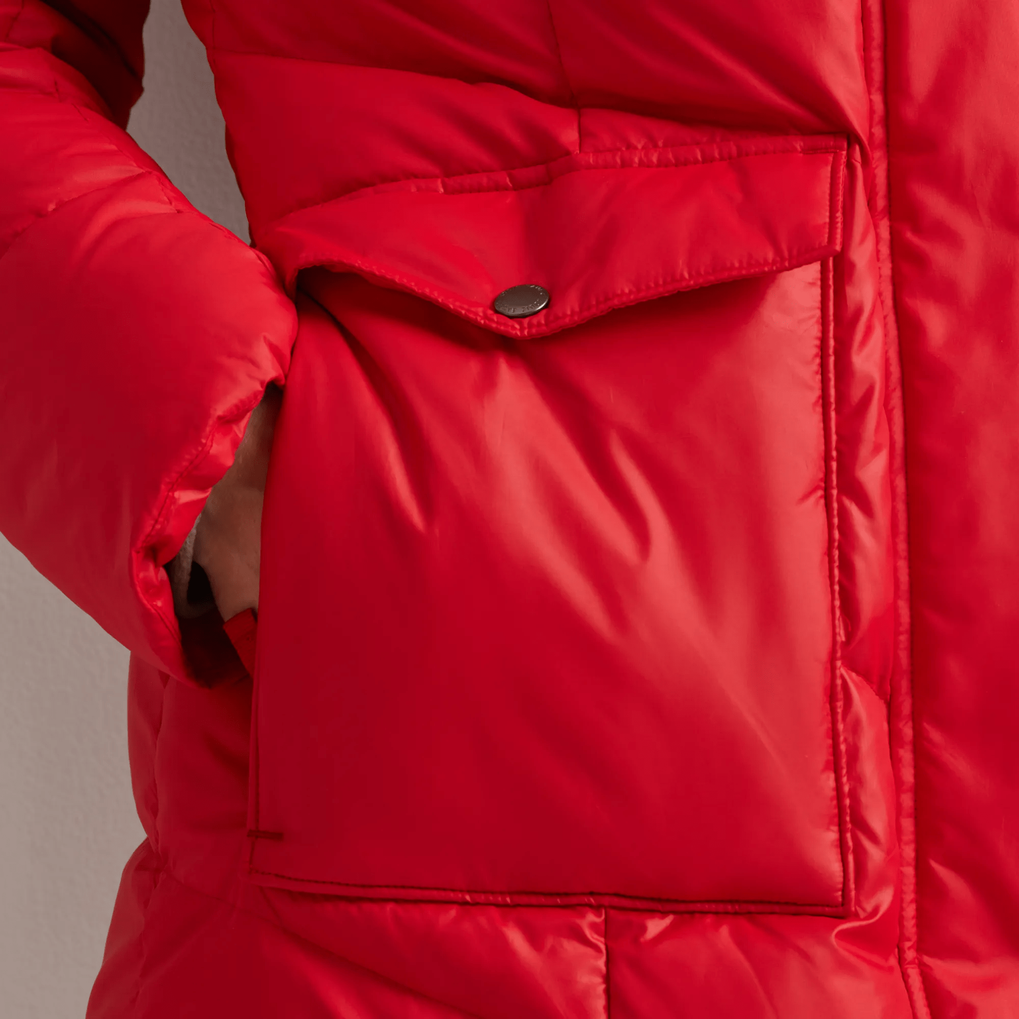 Women's Lodge Cascadian Down Hooded Parka - Image 4