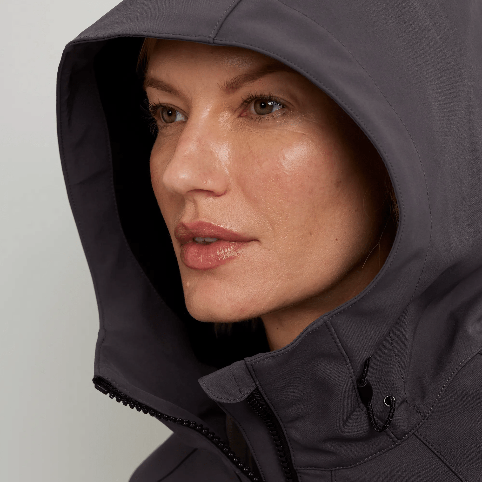Women's Point Vista Hooded Parka - Image 4