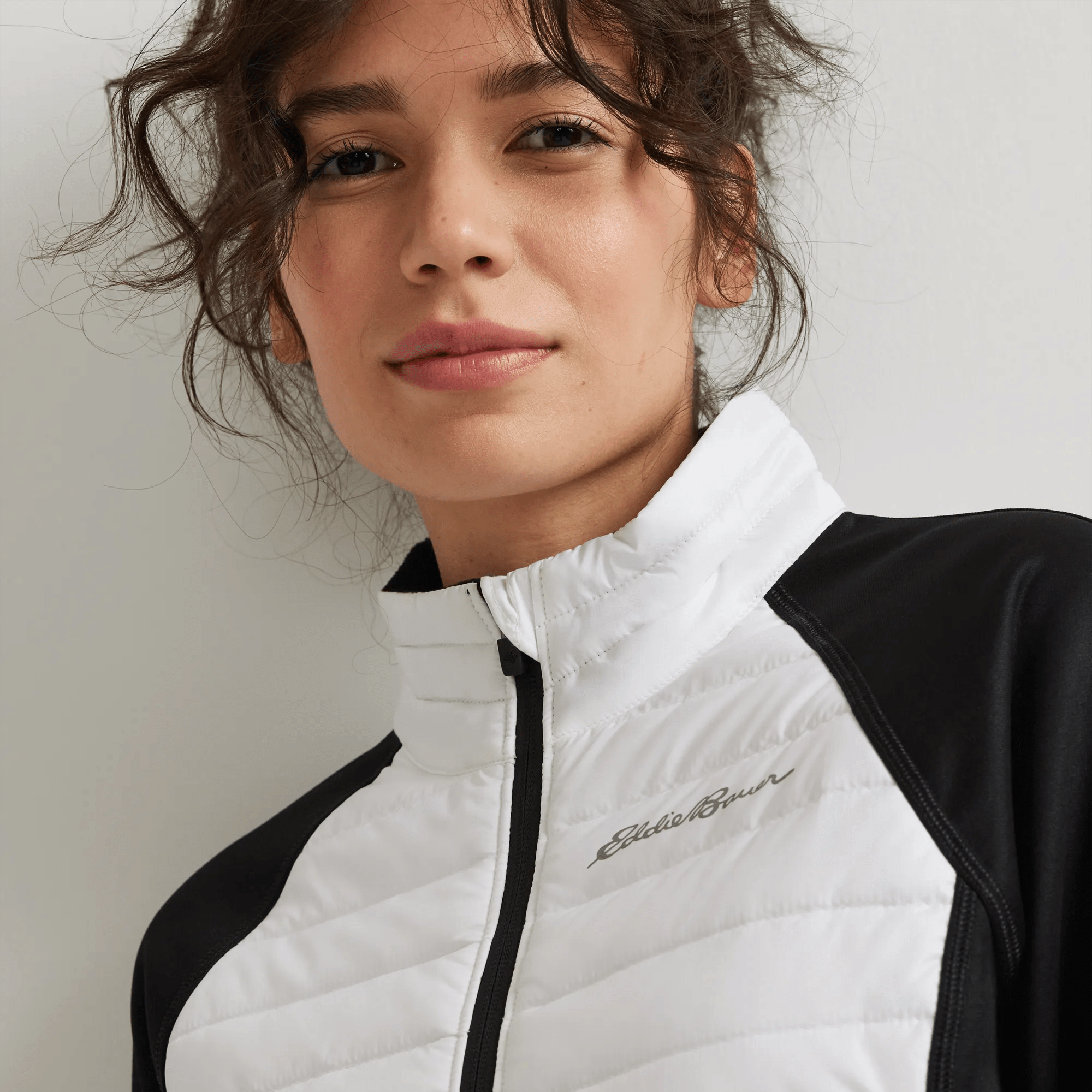 Women's Emberlite Insulated Hybrid Jacket - Image 3