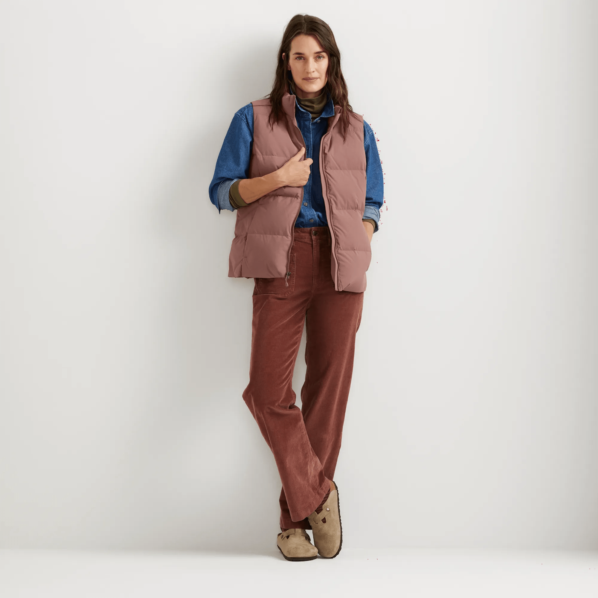 Women's Essential Down Vest - Image 4