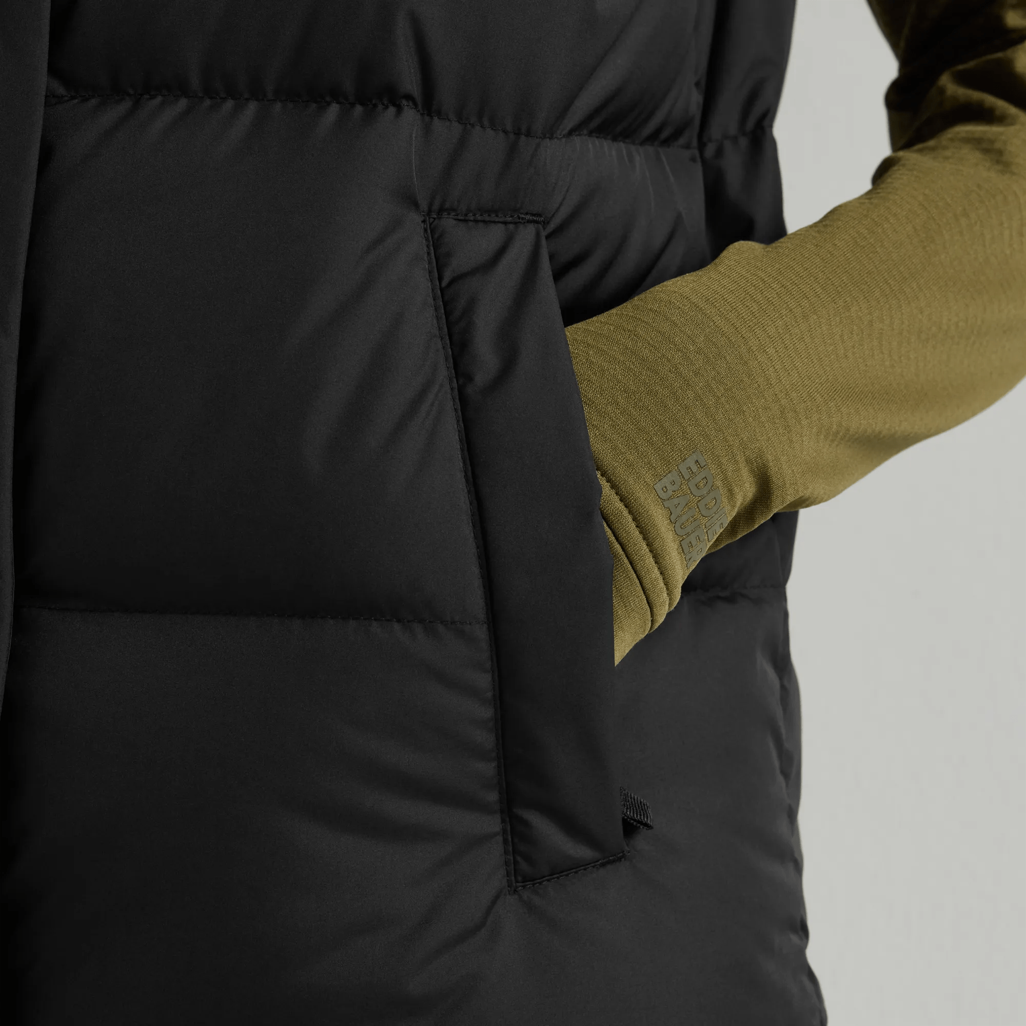 Women's Ketchum Long Down Hooded Vest - Image 4