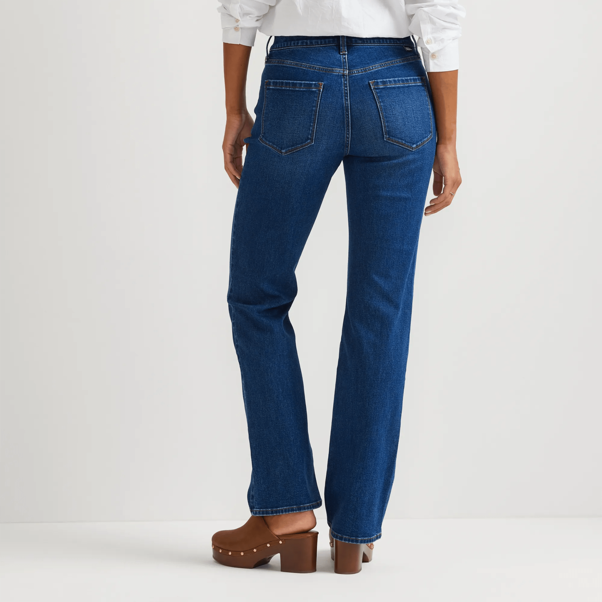 Women's Venture Stretch High-Rise Bootcut Jeans - Image 2