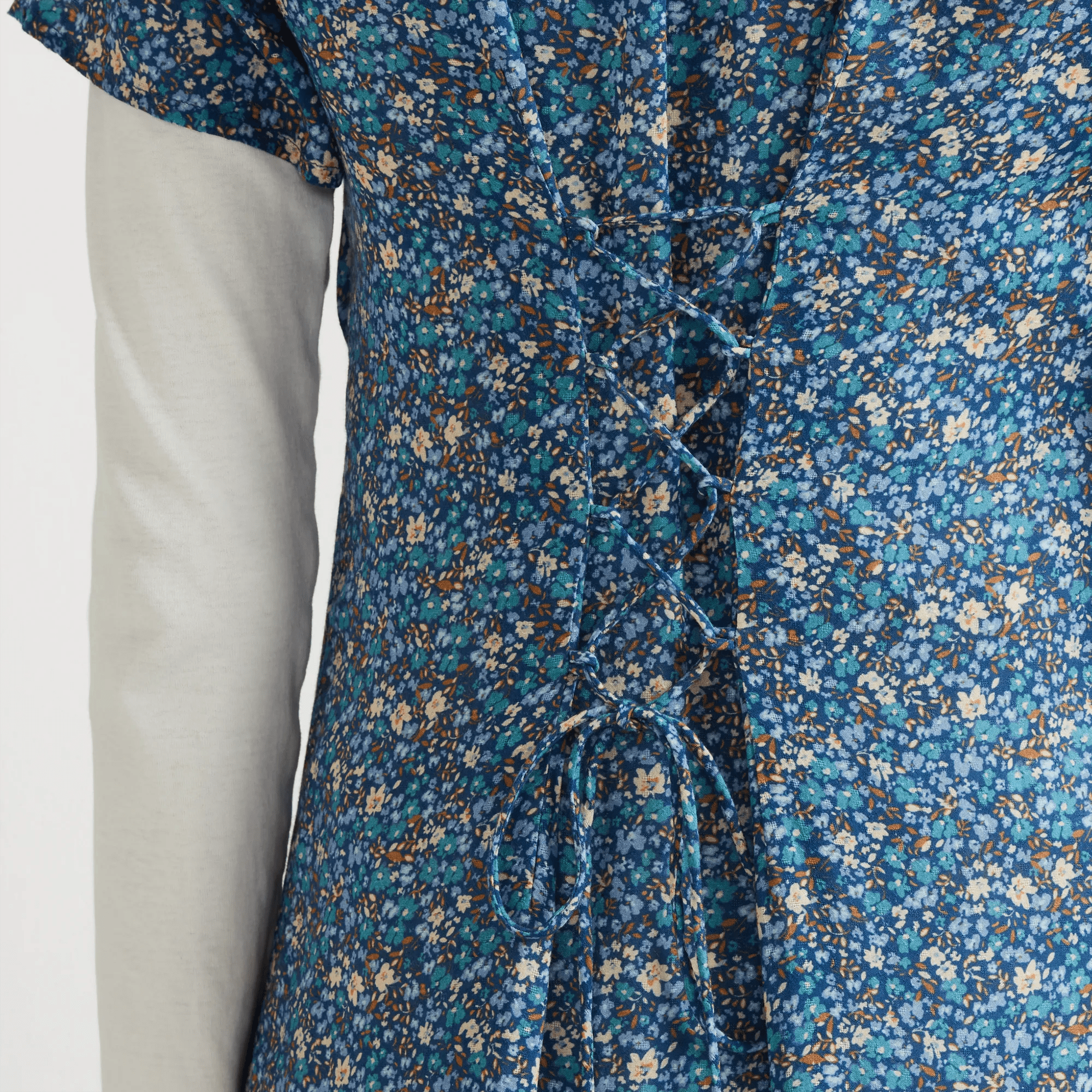 Women's Button Front Midi Dress - Image 4
