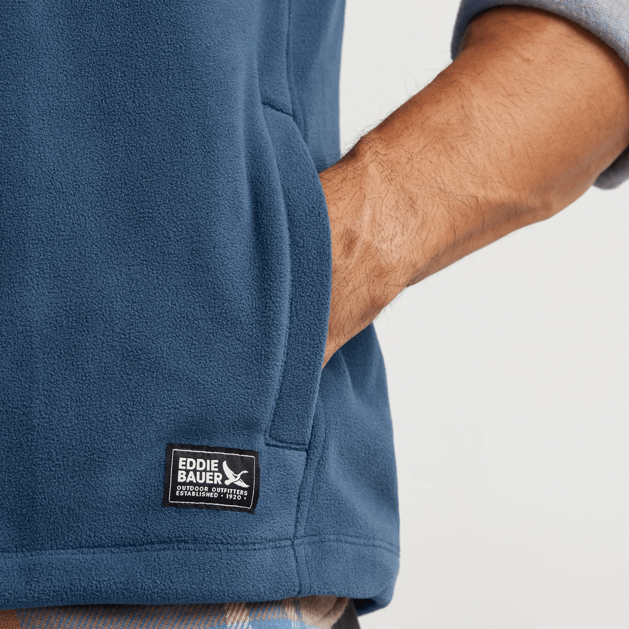 Men's Quest Fleece 2.0 Vest - Image 4