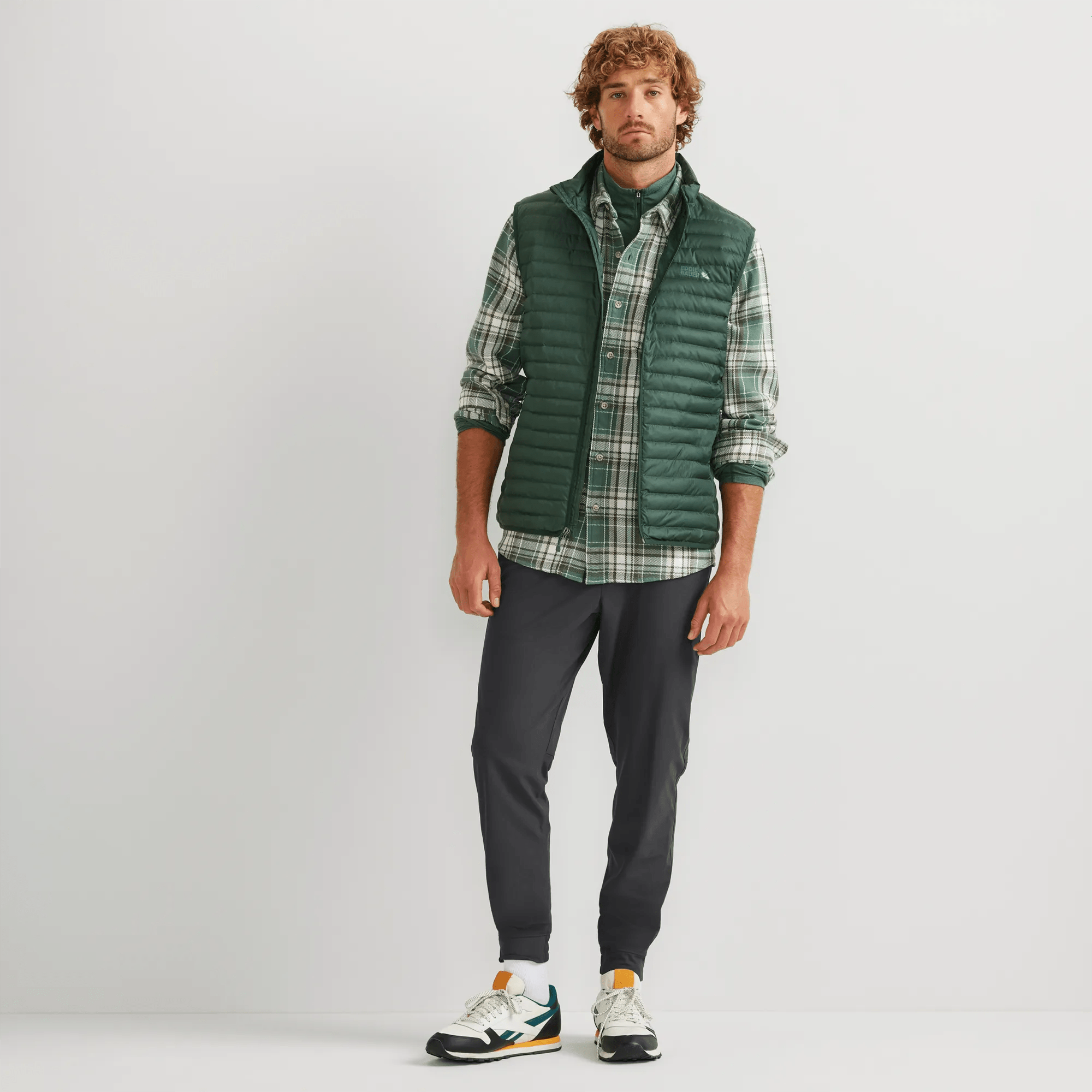Men's The Switch Stretch Classic Fit Joggers - Image 3