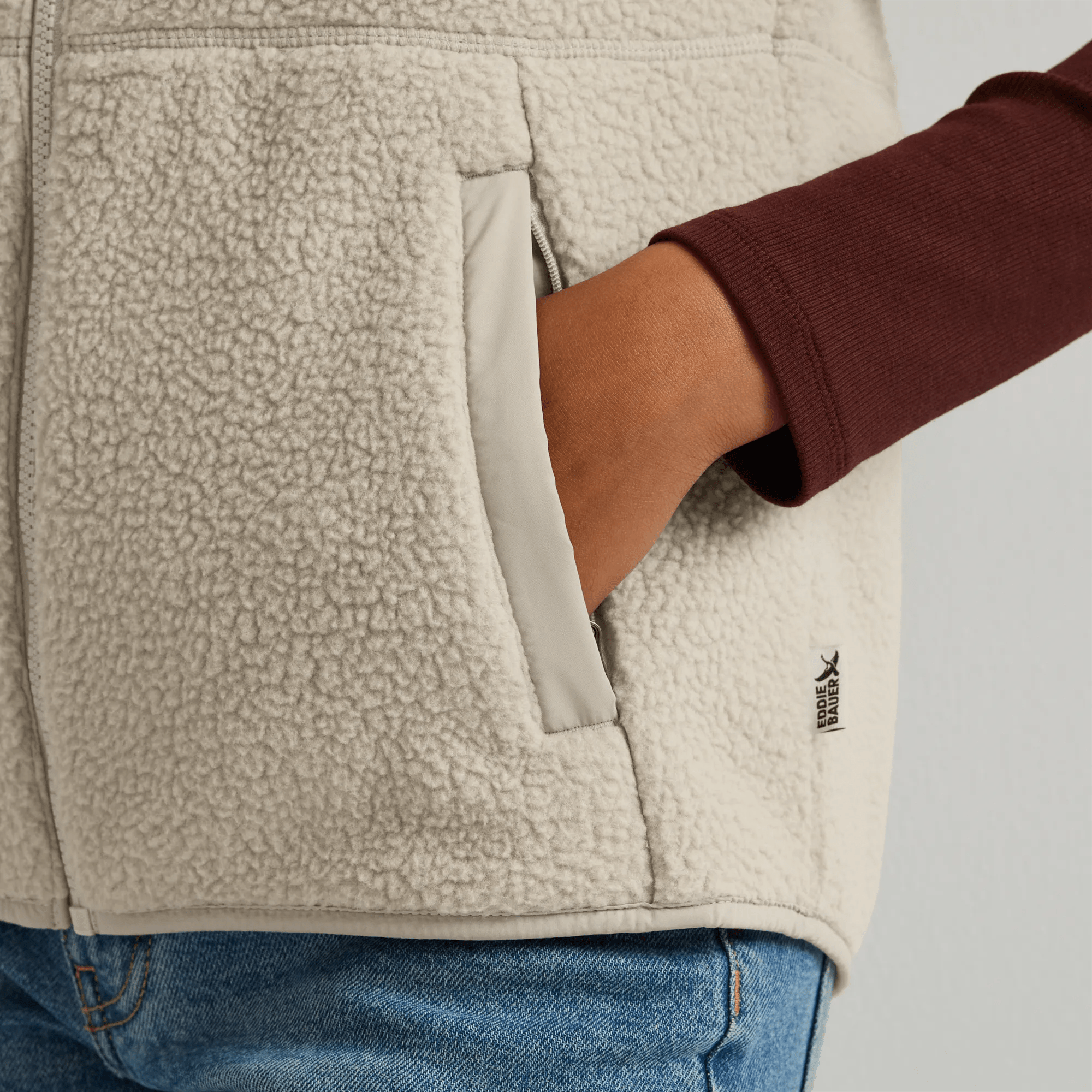Women's Quest 300 Fleece Vest - Image 4