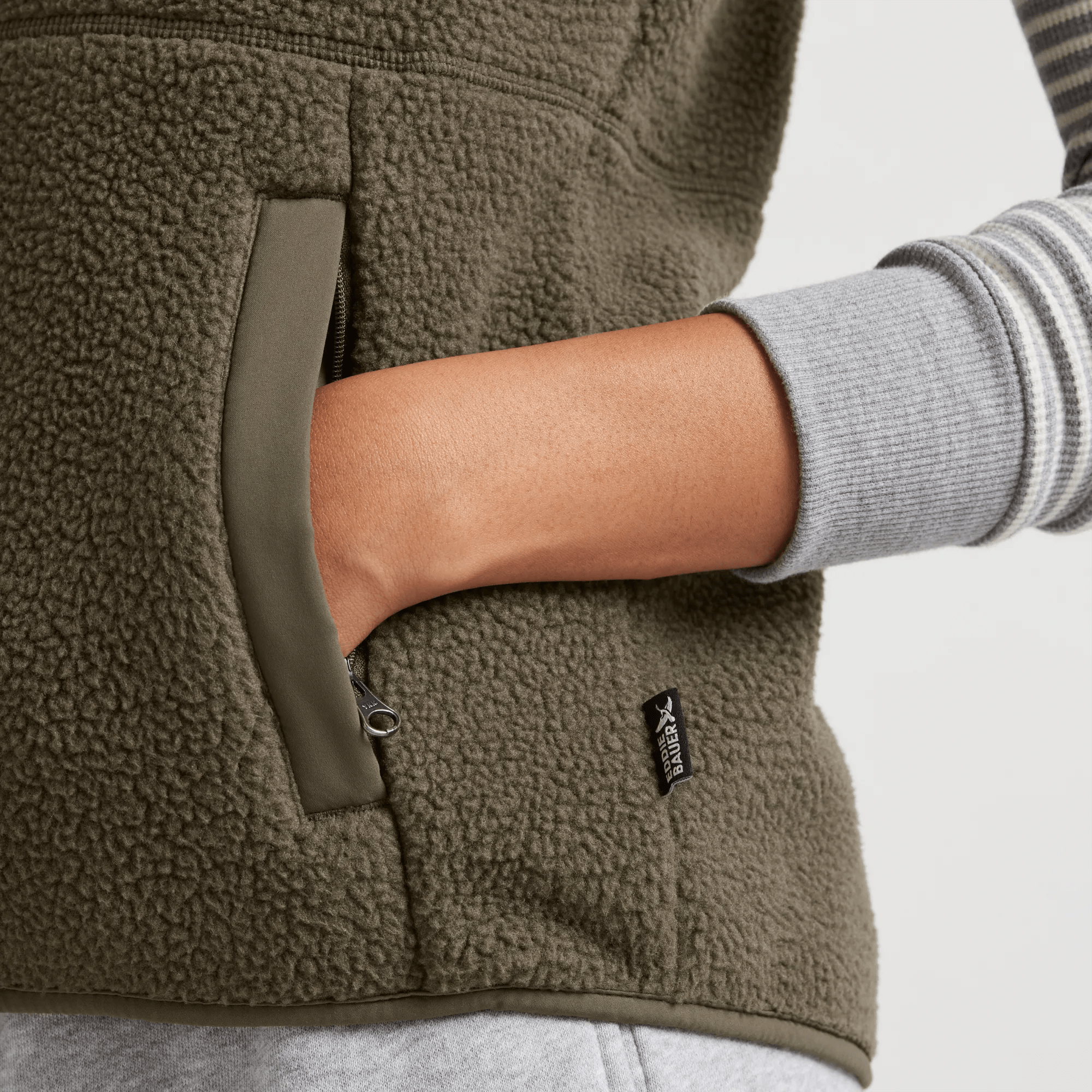 Women's Quest 300 Fleece Vest - Image 4