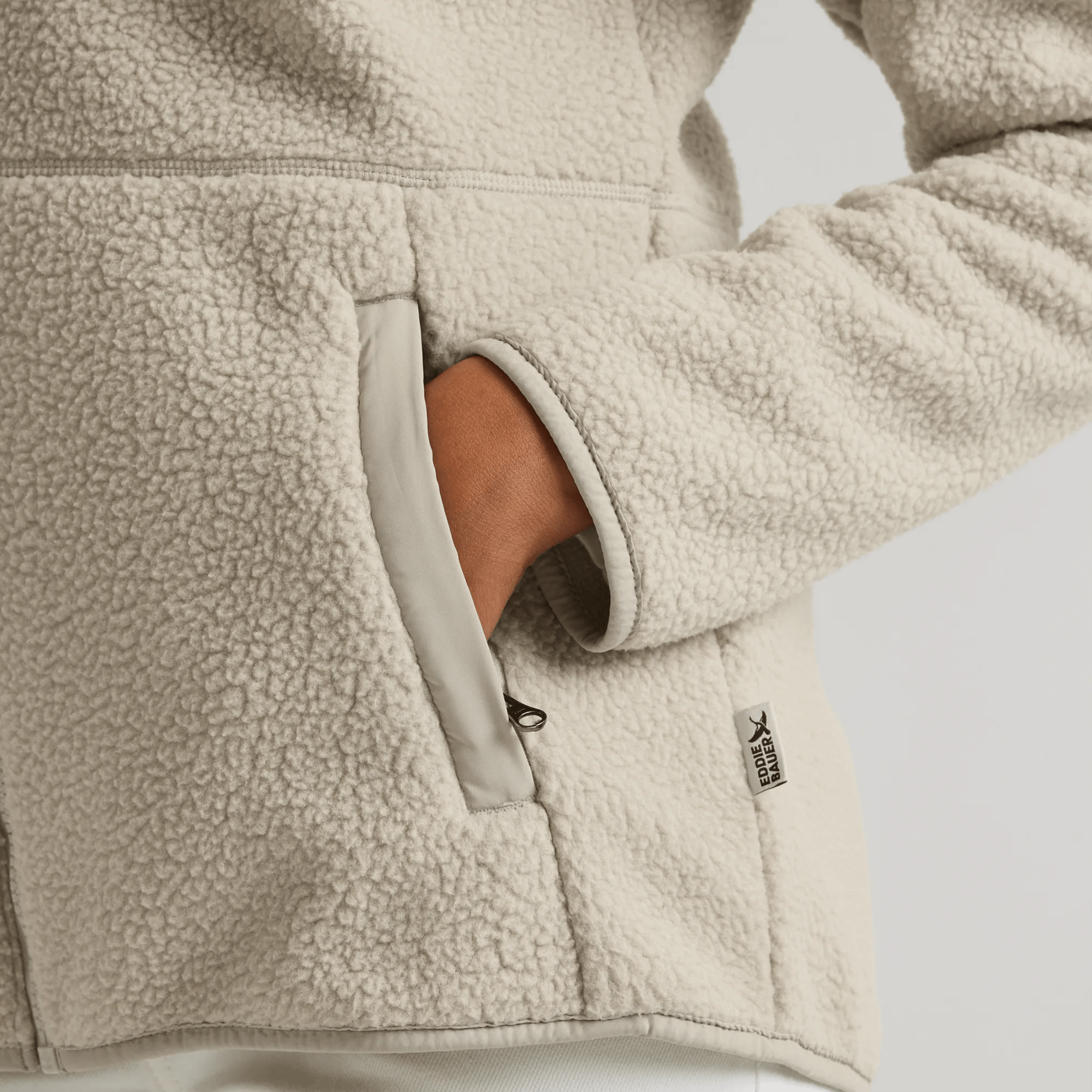 Women's Quest 300 Fleece Jacket - Image 4
