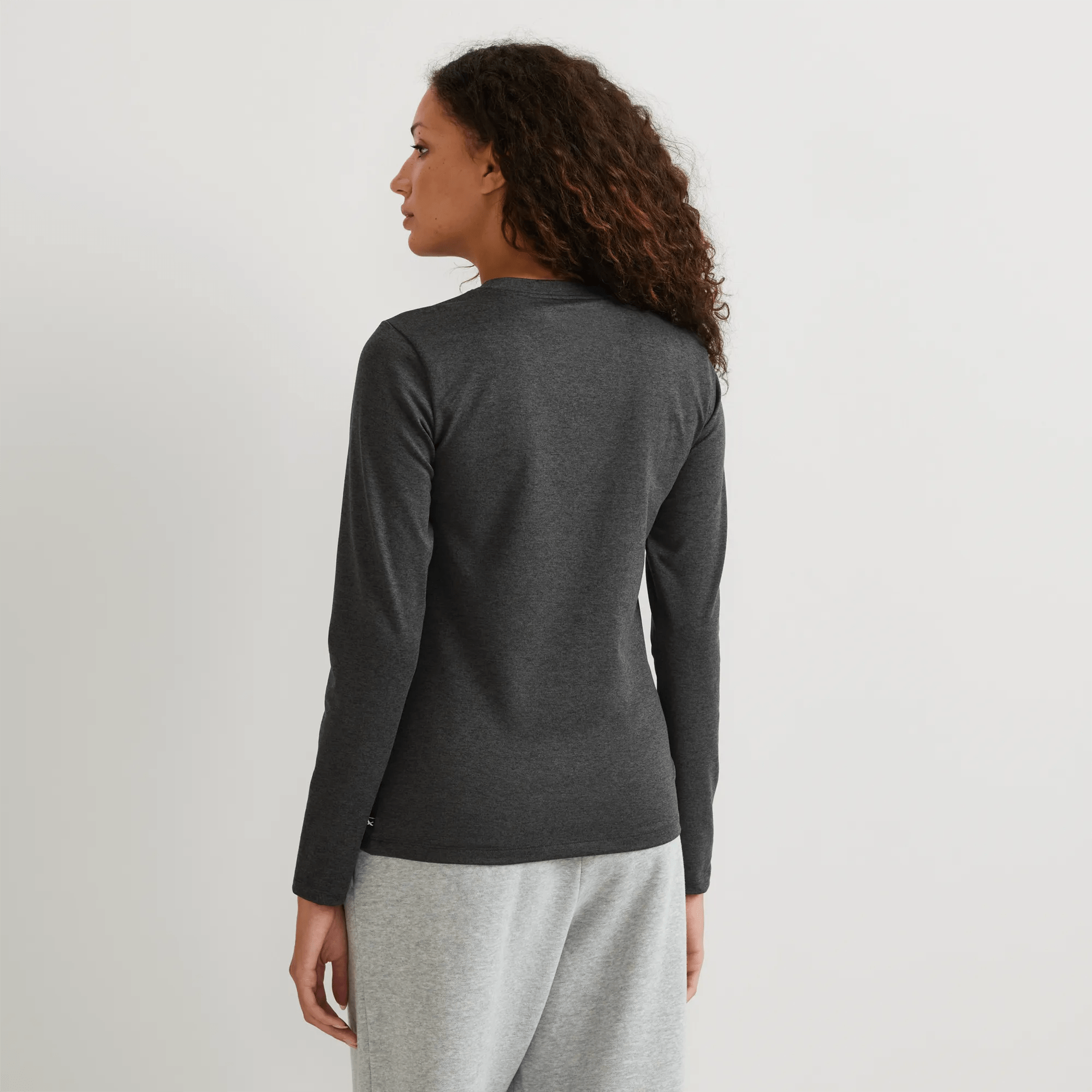 Women's Train Ascent Long-Sleeve Crew - Image 2
