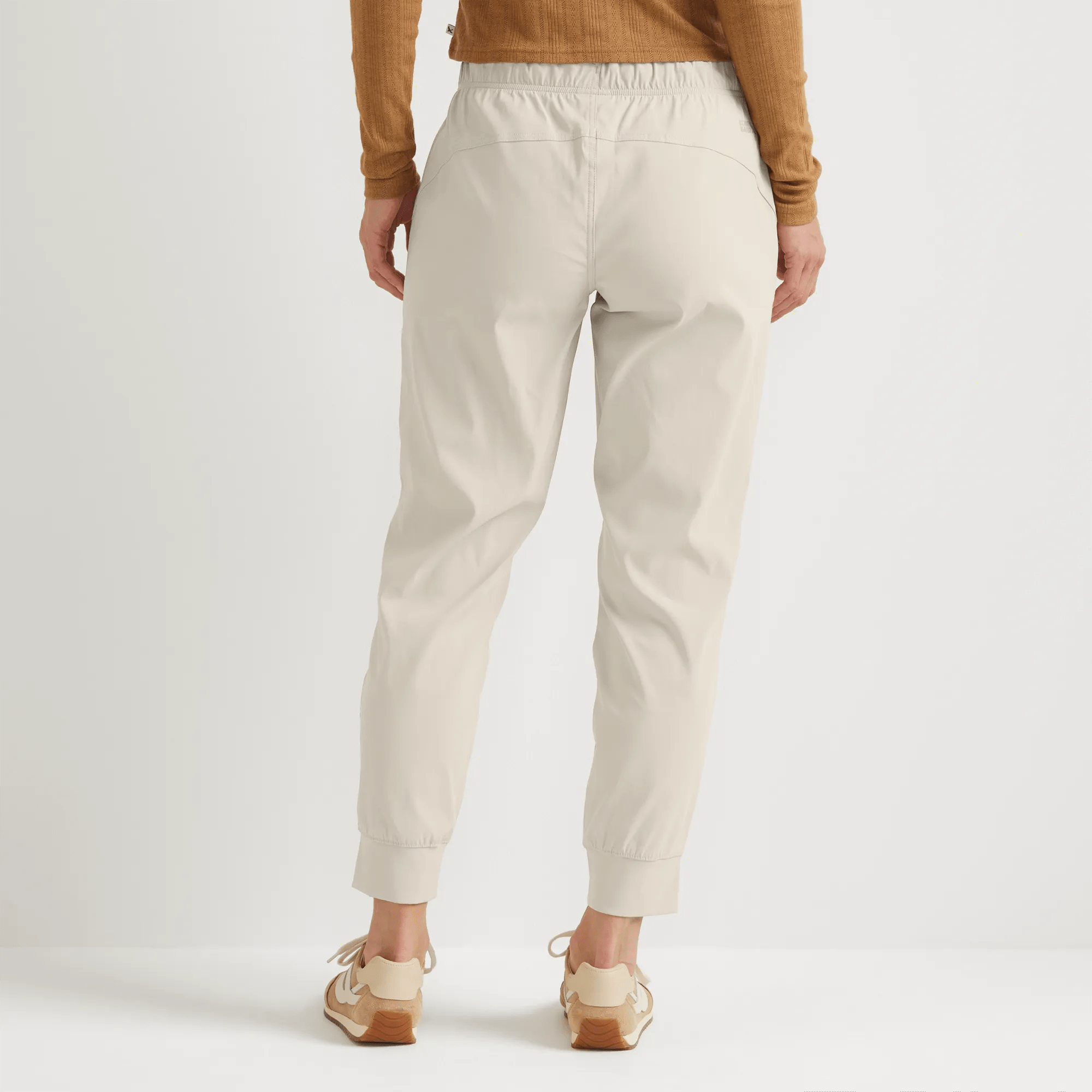 Women's Rainier Pull-On Classic Fit Joggers - Image 2