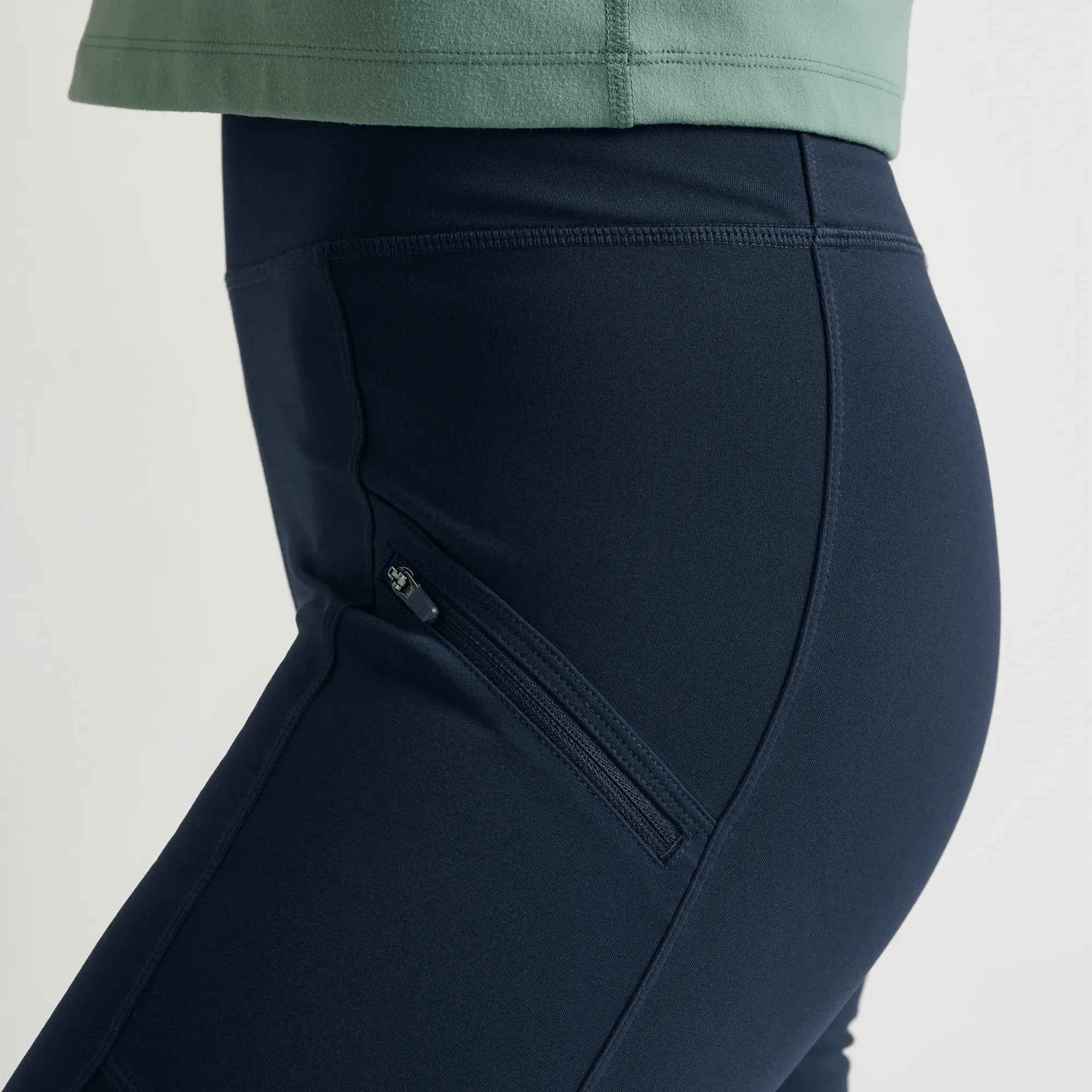 Women's Traverse Trail High-Rise Straight Leg Pants - Image 3
