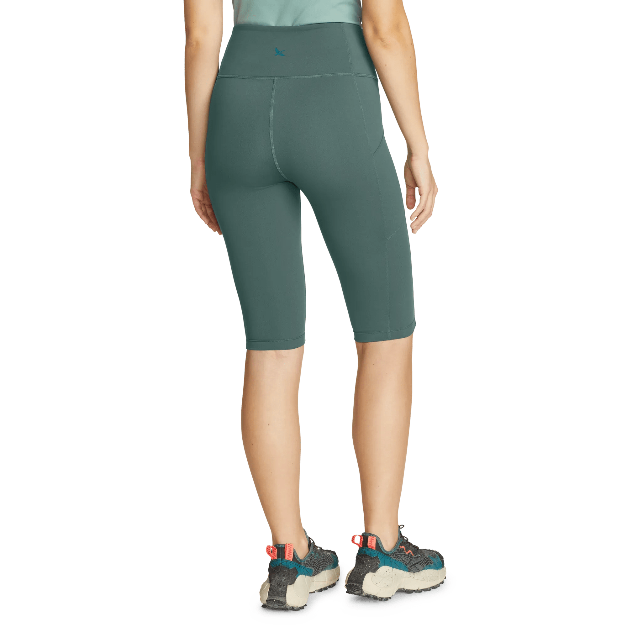 Women's Traverse Trail High-Rise Knee Shorts - Image 2