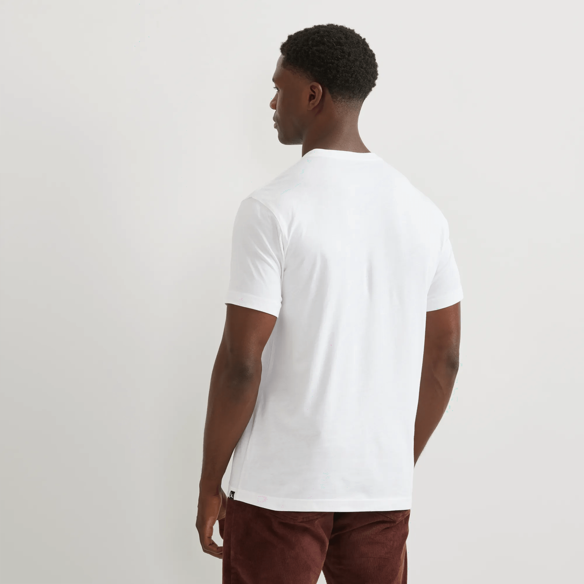 Men's Legend Wash 100% Cotton Short-Sleeve V-Neck T-Shirt - Image 2