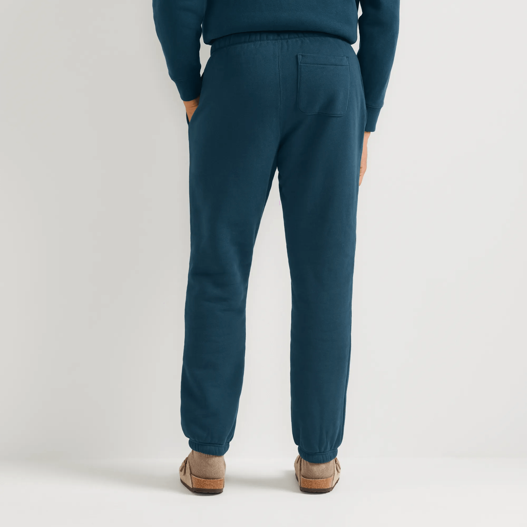 Men's Vintage Soft Faux Shearling-Lined Jogger Sweatpants - Image 2