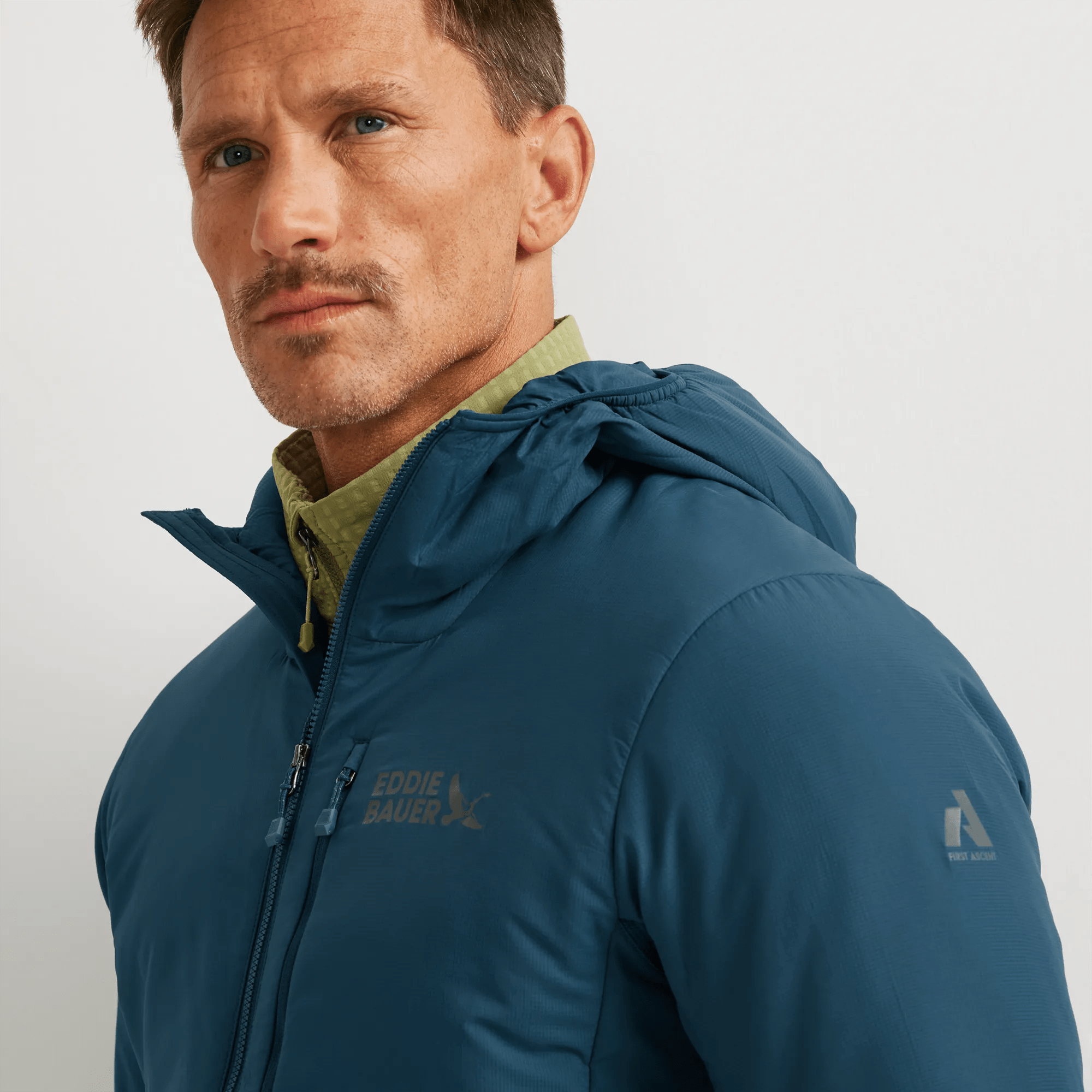 Men's Astro-Air Insulated Hooded Hybrid Jacket - Image 3