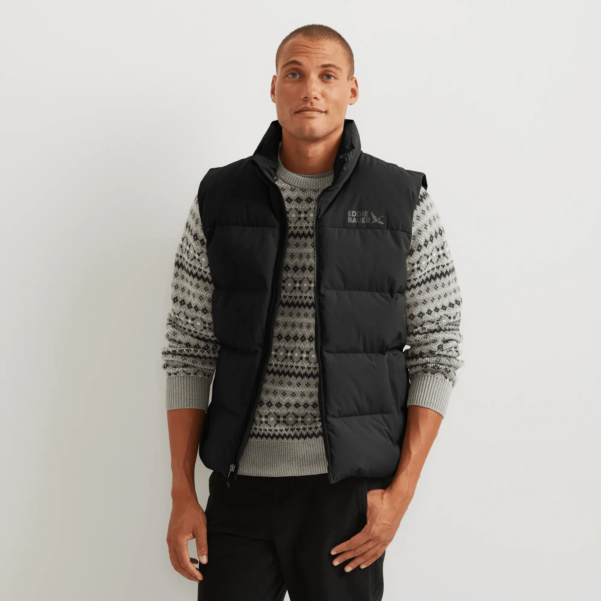 Men's Essential Down Vest