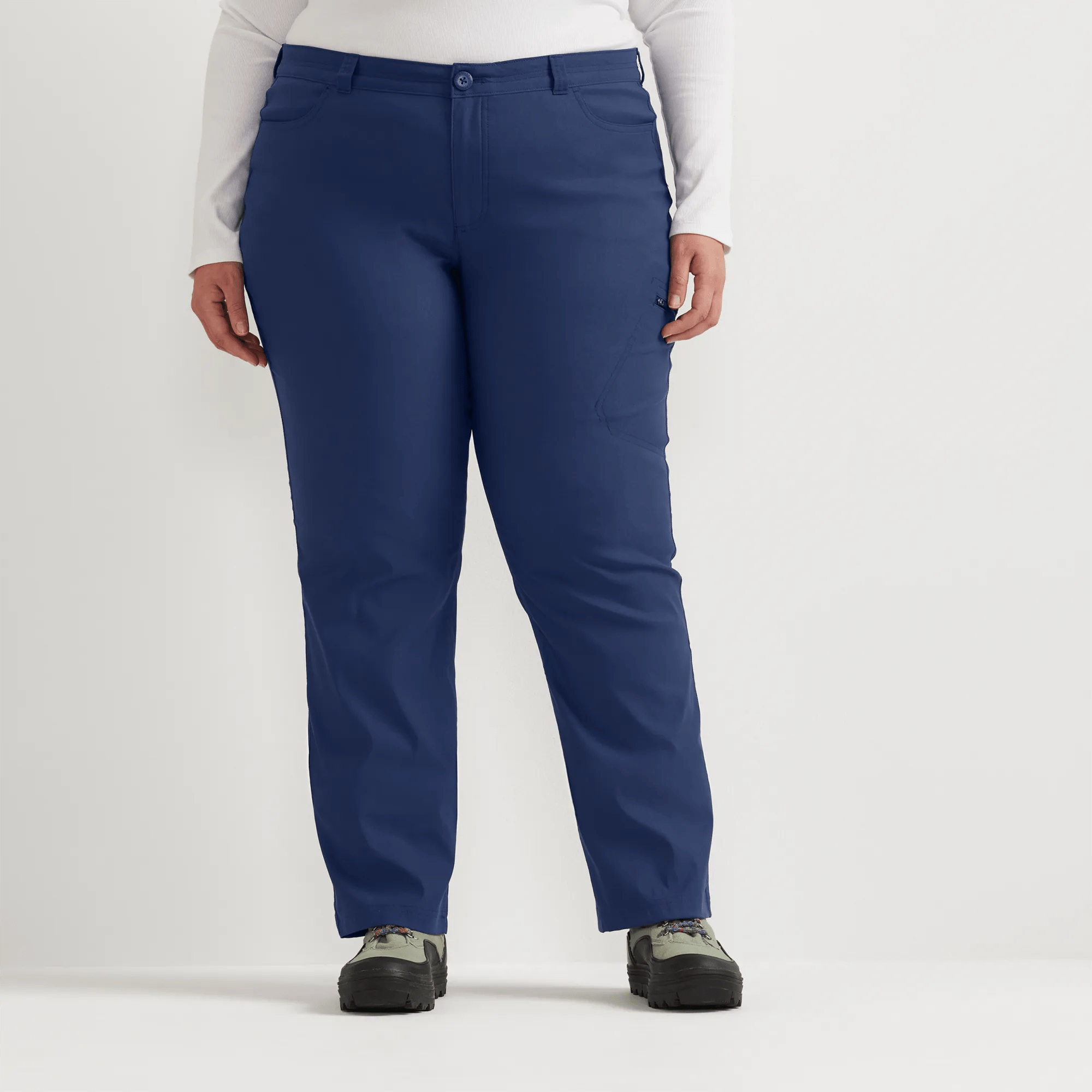 Women's Rainier Classic Fit Straight Leg Pants